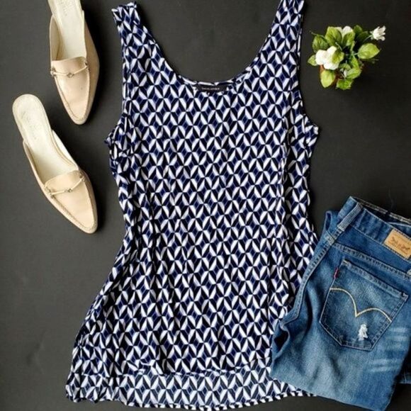 Banana Republic geometric print Chiffon Style Tank - Picture 1 of 8